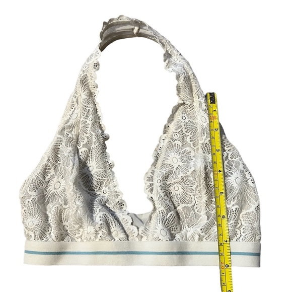 Girls white lace halter bralette by Colsie size S - Picture 6 of 8